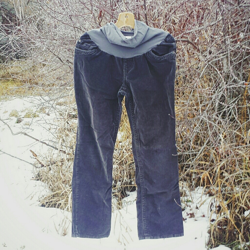 Bundle: 2 maternity pants + belly band!